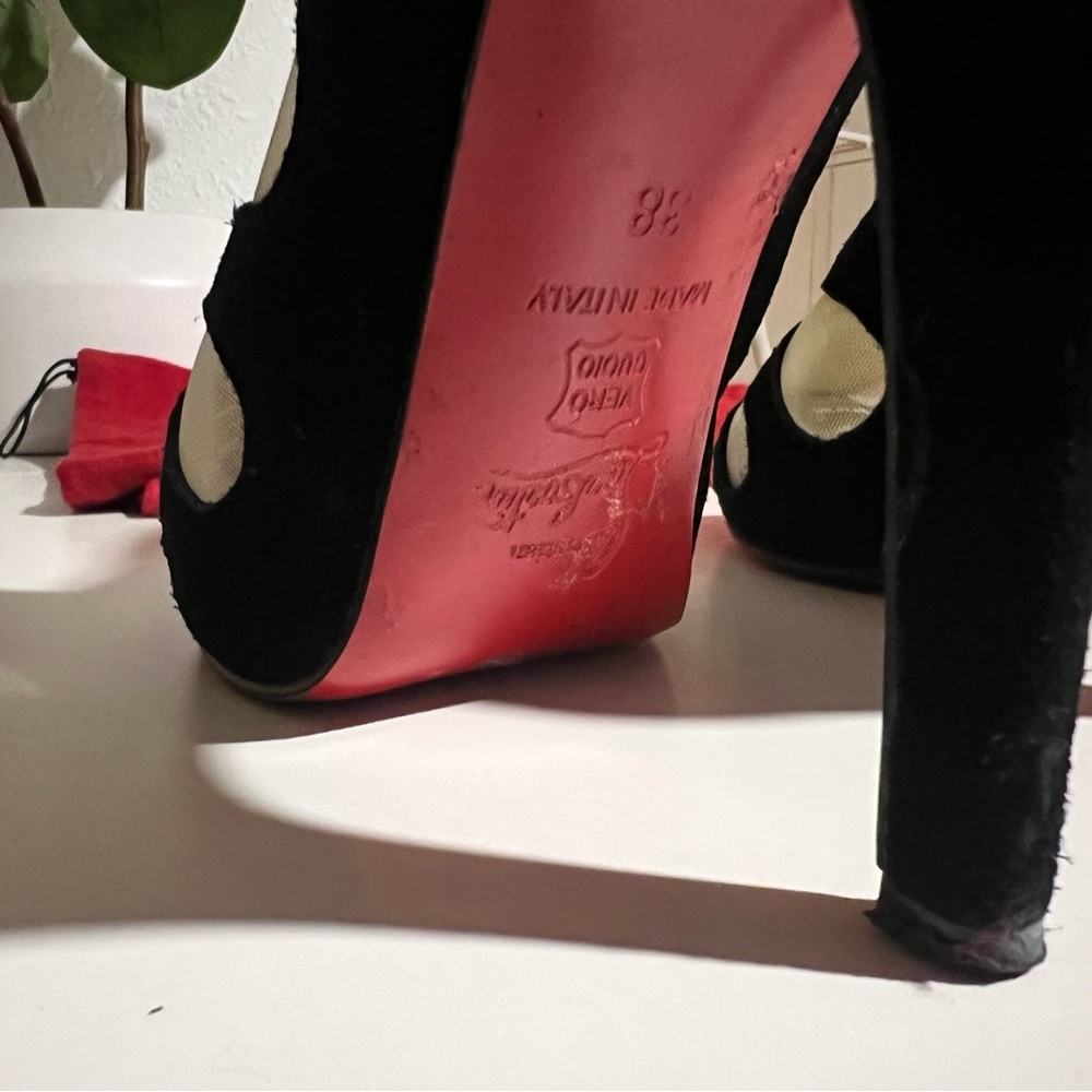 Christian Louboutin Circus Cutout Booties Red Bottom Heels Size 38 / 7.5 🖤✨👠 - Picture 8 of 9